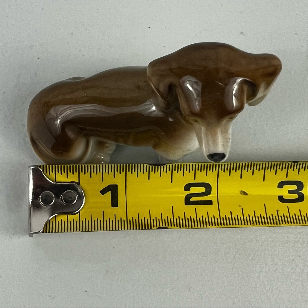 Vintage Small Ceramic Dachshund - Picture 12 of 12